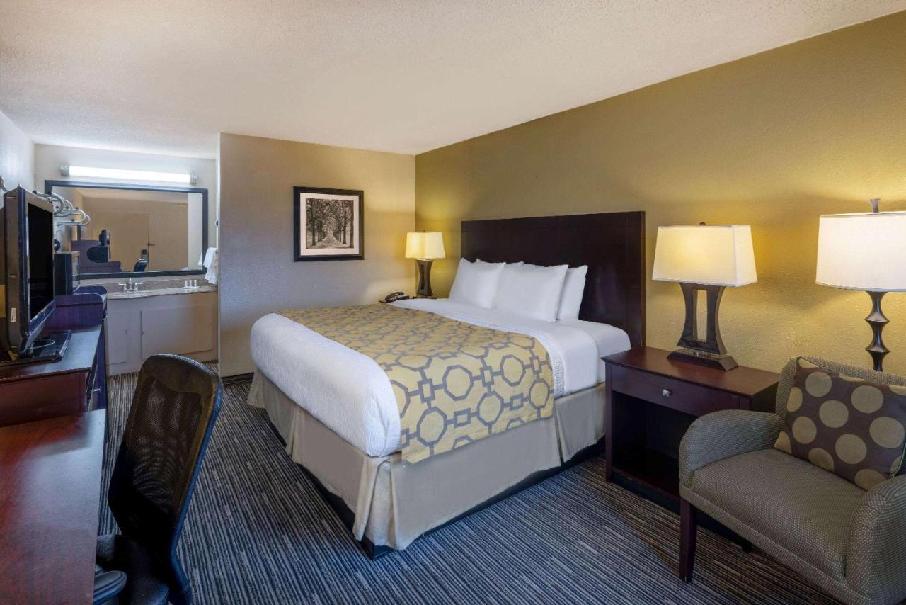 Baymont By Wyndham Columbus Ga Hotell Eksteriør bilde