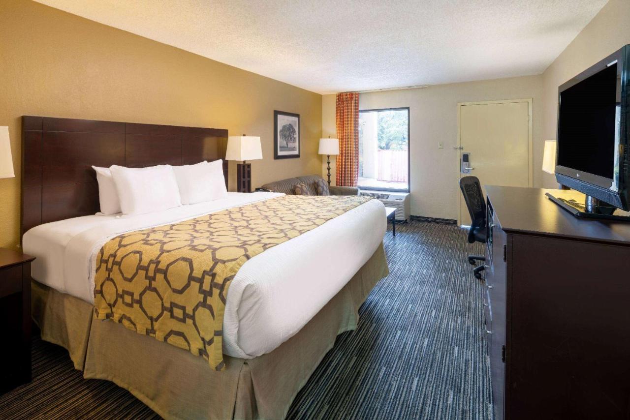 Baymont By Wyndham Columbus Ga Hotell Eksteriør bilde