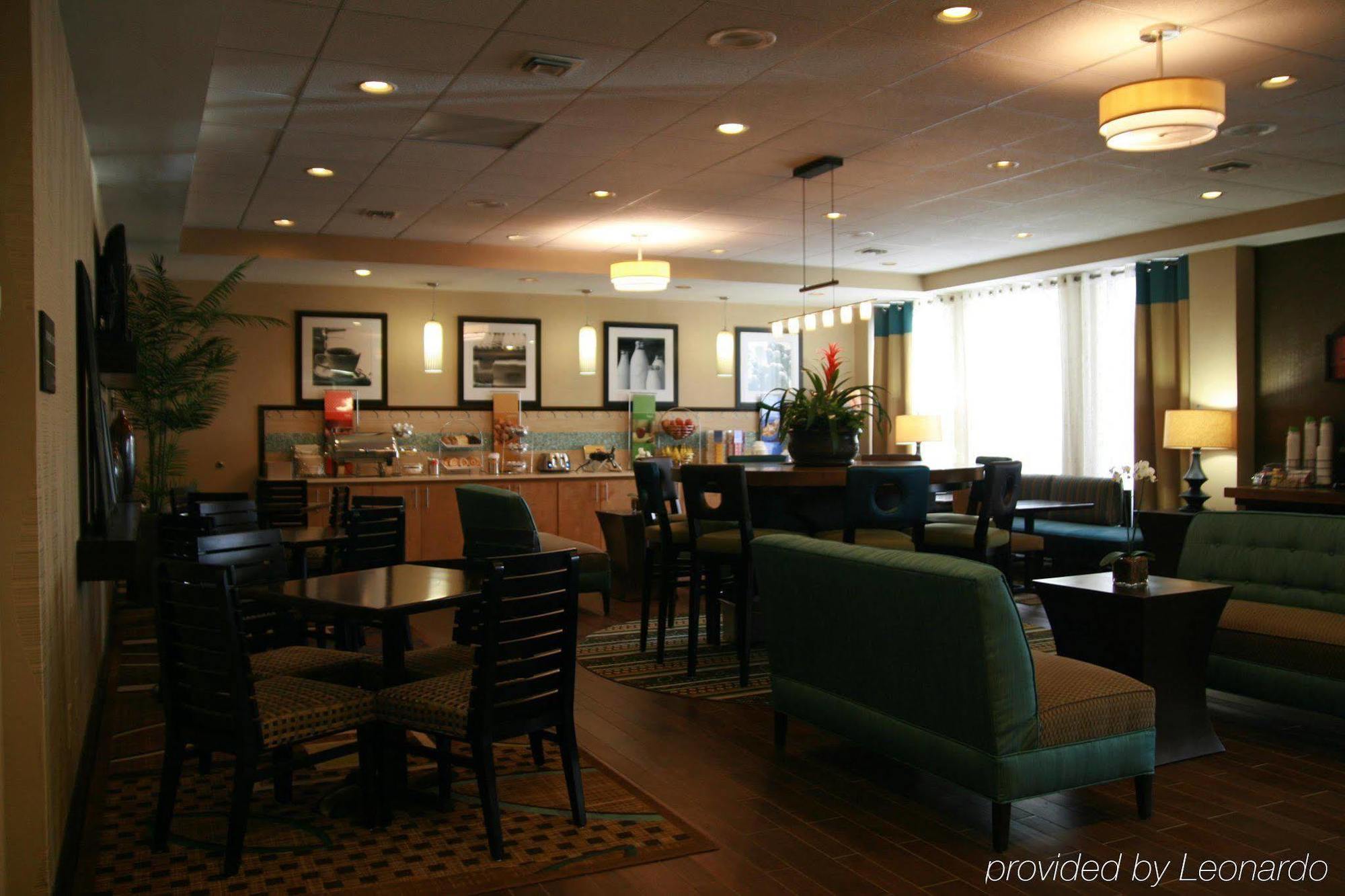 Baymont By Wyndham Columbus Ga Hotell Restaurant bilde